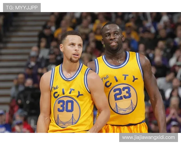 勇士队最新战况分析：库里复出状态火热 追梦格林展现全能防守